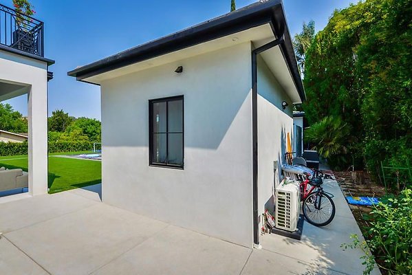 UNIVERSAL-B311-TZ-84 UNIVERSAL-B311-TZ-84