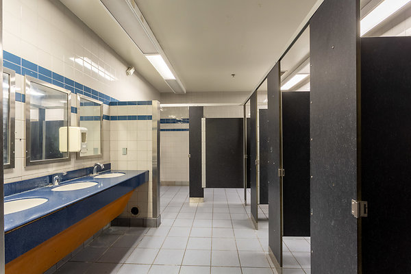 1716-ArtsDist 0028 1716-ArtsDist 0028