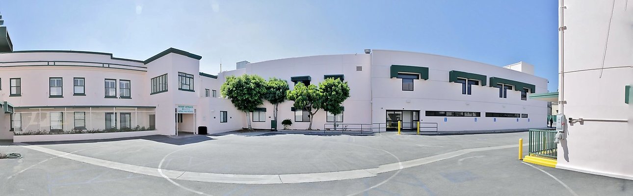 Chinatown vacant DTLA
