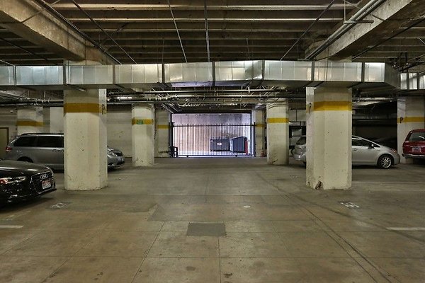 CapEquityNYCStyleDTLALofts16 CapEquityNYCStyleDTLALofts16