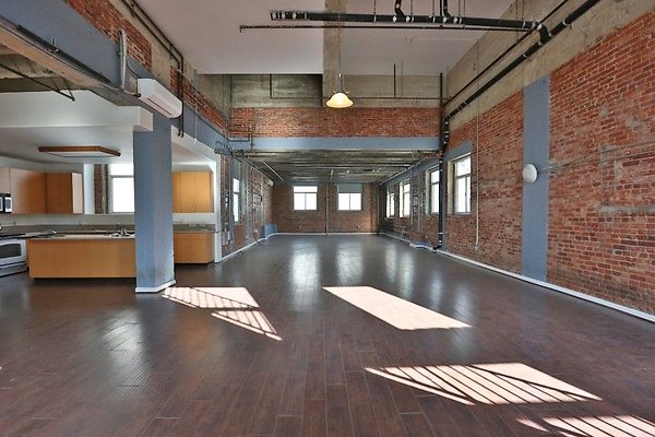 CapEquityNYCStyleDTLALofts48 CapEquityNYCStyleDTLALofts48