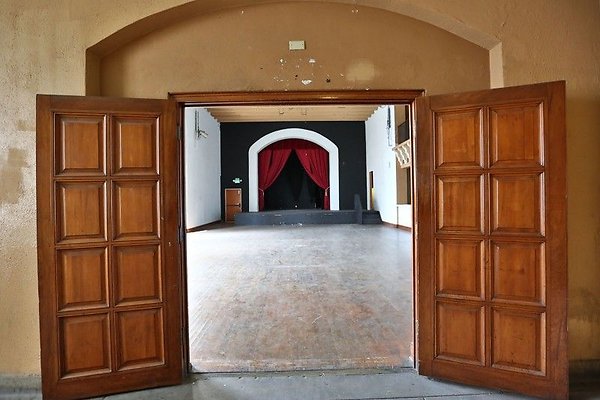 CapEquityTheVarietyArtsTheater71 CapEquityTheVarietyArtsTheater71