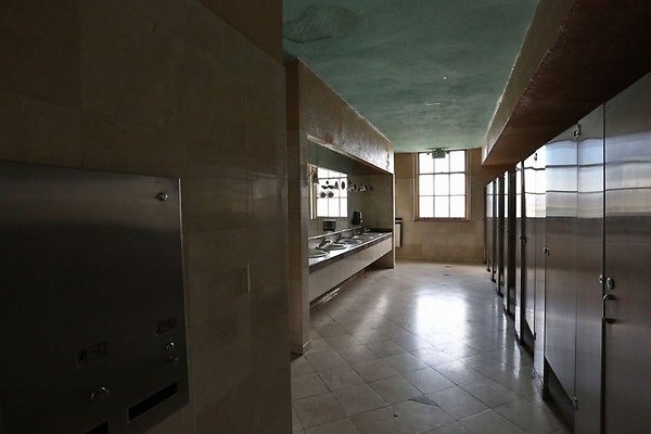 CapEquityTheVarietyArtsTheater97 CapEquityTheVarietyArtsTheater97