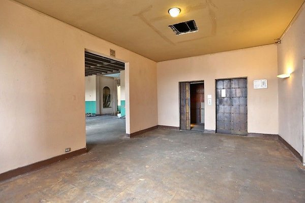 CapEquityTheVarietyArtsTheater84 CapEquityTheVarietyArtsTheater84