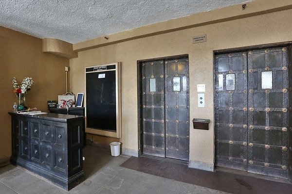 CapEquityTheVarietyArtsTheater41 CapEquityTheVarietyArtsTheater41