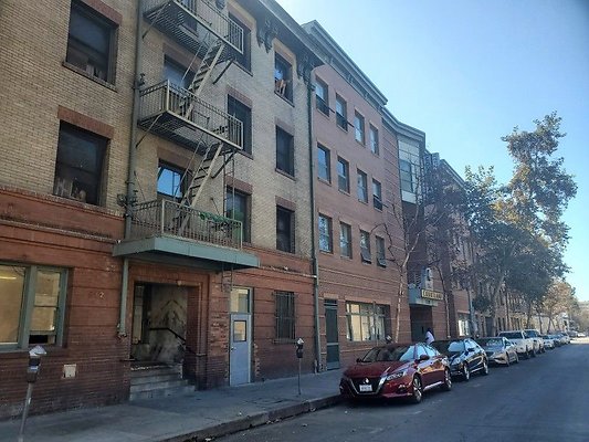 CapEquitySROEastCoastHotels39 CapEquitySROEastCoastHotels39