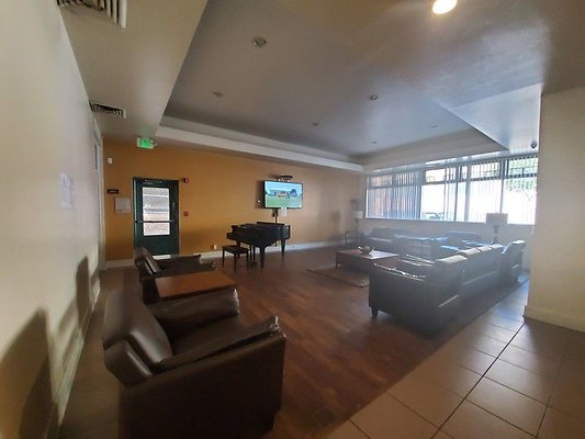 CapEquitySROEastCoastHotels49 CapEquitySROEastCoastHotels49