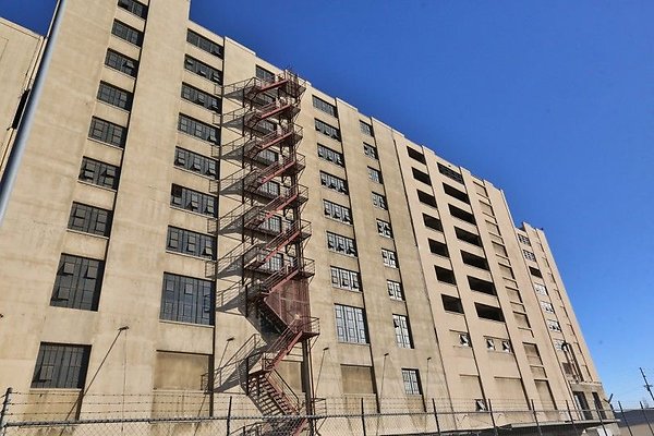 CapEquitySearsTower95