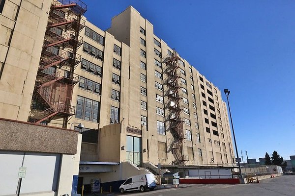 CapEquitySearsTower94