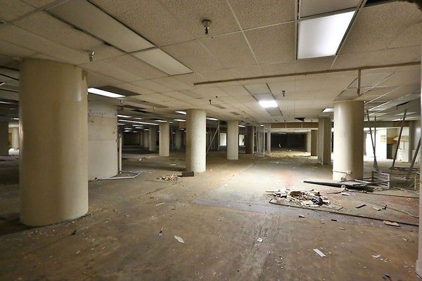 CapEquitySearsTower46