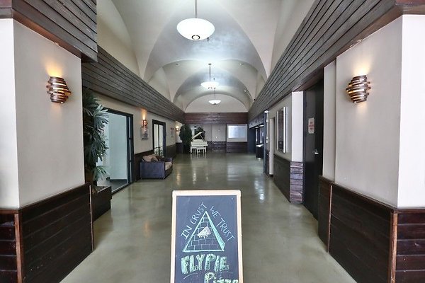 CapEquityDowntownEventRoofSpace4 CapEquityDowntownEventRoofSpace4