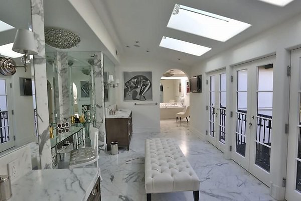 UNIVERSAL-A199-BH-74 UNIVERSAL-A199-BH-74