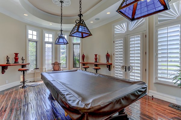 UNIVERSAL-A697-CHW-63 UNIVERSAL-A697-CHW-63