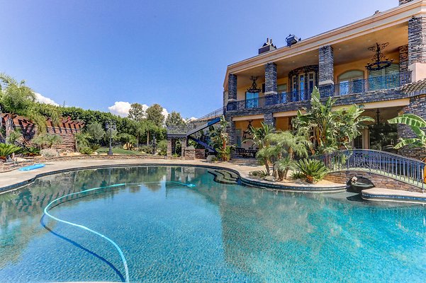 UNIVERSAL-A697-CHW-99 UNIVERSAL-A697-CHW-99