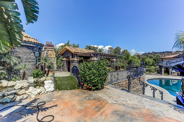 UNIVERSAL-A697-CHW-101 UNIVERSAL-A697-CHW-101