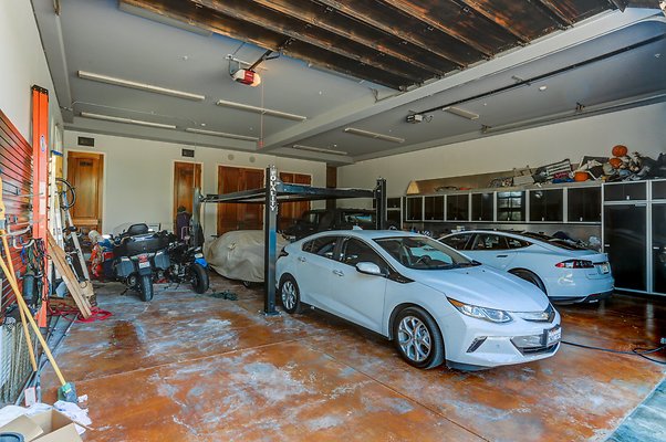 UNIVERSAL-A697-CHW-14 UNIVERSAL-A697-CHW-14