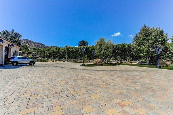 UNIVERSAL-A697-CHW-9 UNIVERSAL-A697-CHW-9