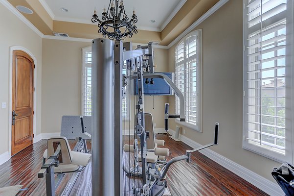 UNIVERSAL-A697-CHW-73 UNIVERSAL-A697-CHW-73