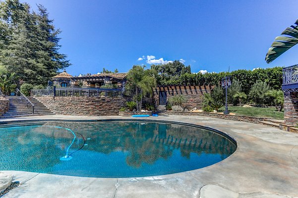 UNIVERSAL-A697-CHW-93 UNIVERSAL-A697-CHW-93