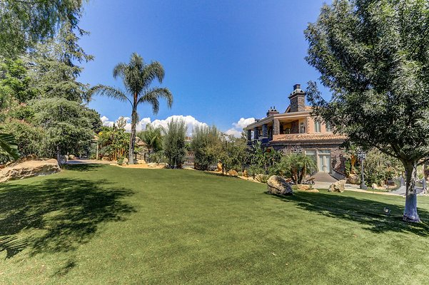 UNIVERSAL-A697-CHW-112 UNIVERSAL-A697-CHW-112