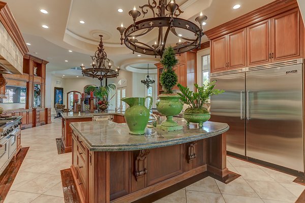 UNIVERSAL-A697-CHW-38 UNIVERSAL-A697-CHW-38