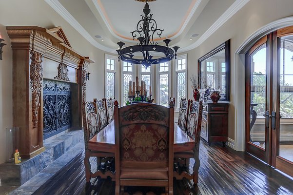 UNIVERSAL-A697-CHW-49 UNIVERSAL-A697-CHW-49