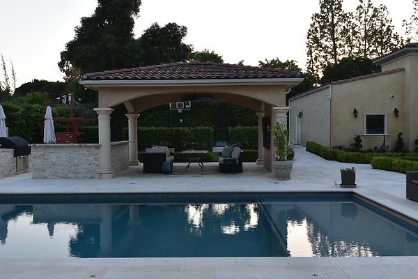 CFG 4836 2 CFG 4836 2