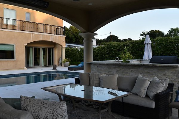 CFG 4828 2 CFG 4828 2