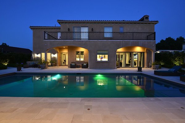 CFG 4926 2 CFG 4926 2