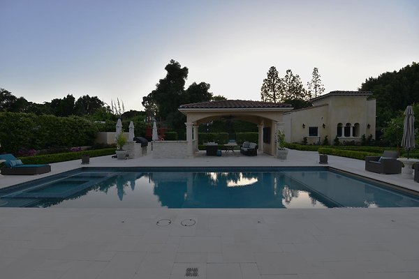 CFG 4835 2 CFG 4835 2