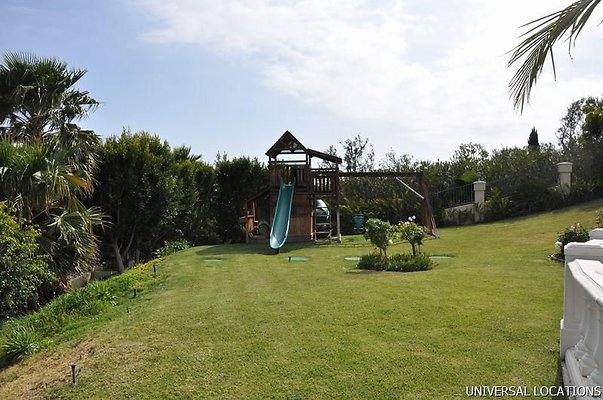 UNIVERSAL-7766-MA-124