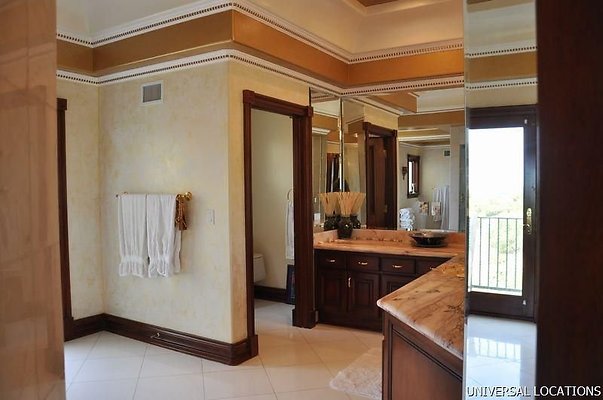 UNIVERSAL-7766-MA-92 UNIVERSAL-7766-MA-92