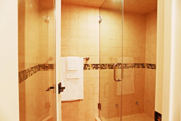 UNIVERSAL-9743-MA-83 UNIVERSAL-9743-MA-83