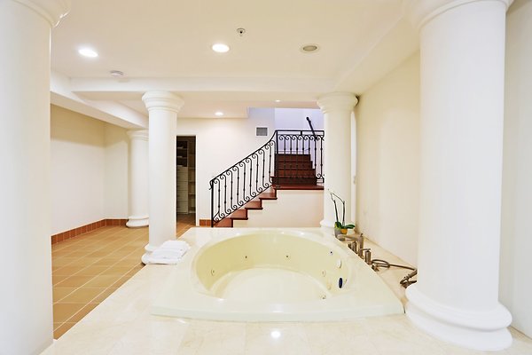 UNIVERSAL-9743-MA-82 UNIVERSAL-9743-MA-82