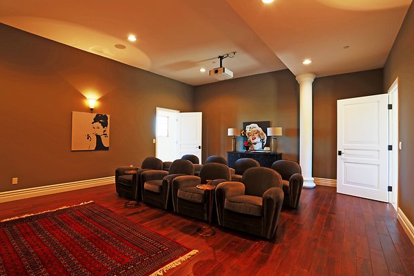 UNIVERSAL-9743-MA-24 UNIVERSAL-9743-MA-24