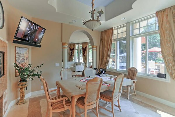 UNIVERSAL-A685-CW-42 UNIVERSAL-A685-CW-42