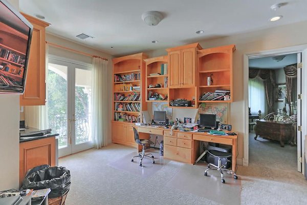 UNIVERSAL-A685-CW-65 UNIVERSAL-A685-CW-65