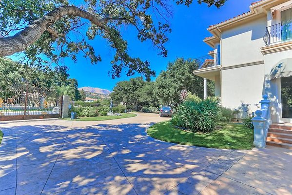 UNIVERSAL-A685-CW-8 UNIVERSAL-A685-CW-8