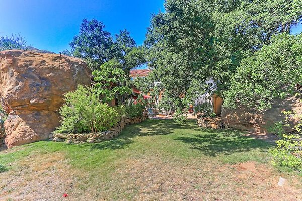 UNIVERSAL-A685-CW-82 UNIVERSAL-A685-CW-82