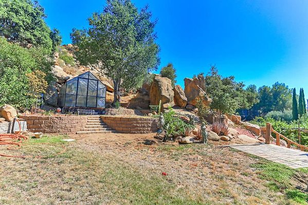 UNIVERSAL-A685-CW-80 UNIVERSAL-A685-CW-80