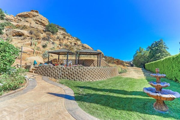 UNIVERSAL-A685-CW-88 UNIVERSAL-A685-CW-88