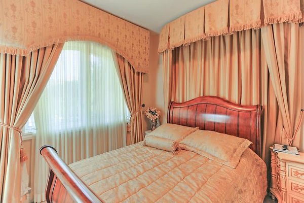 UNIVERSAL-A685-CW-68 UNIVERSAL-A685-CW-68