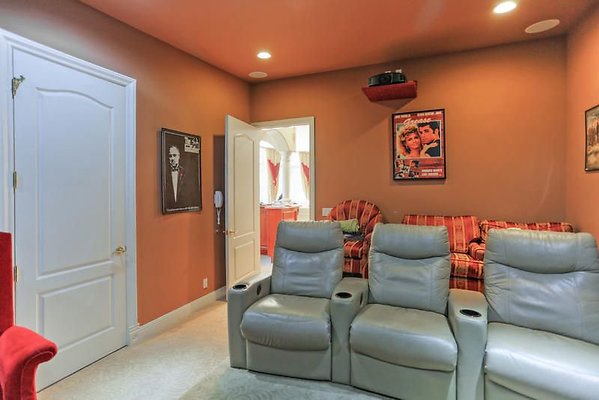 UNIVERSAL-A685-CW-41 UNIVERSAL-A685-CW-41