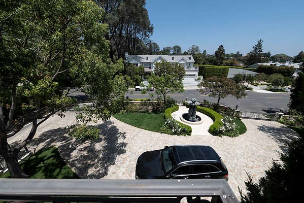 6458 balcony 7 6458 balcony 7