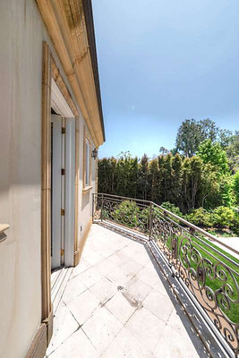 6458 balcony 4 6458 balcony 4
