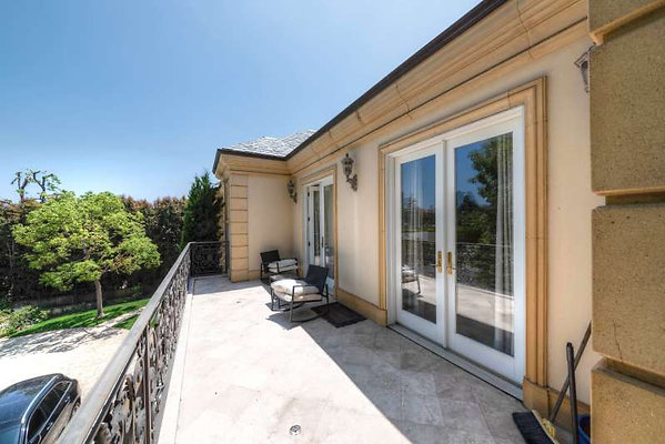 6458 balcony 5 6458 balcony 5