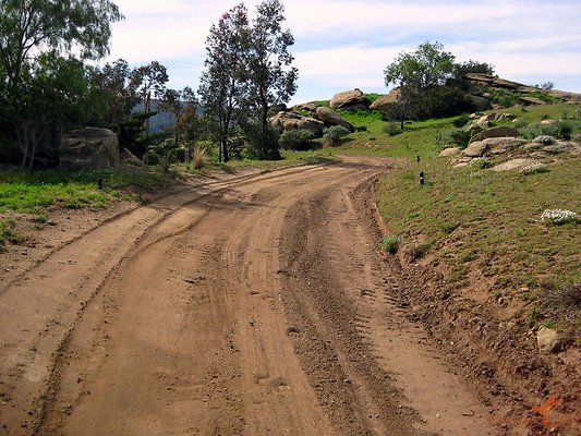 Roads 22 Behind Guest Houses
