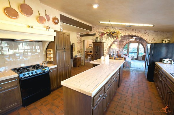 Sitting Bull 40 Kitchen