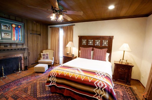 Sitting Bull 45 Bedroom 2