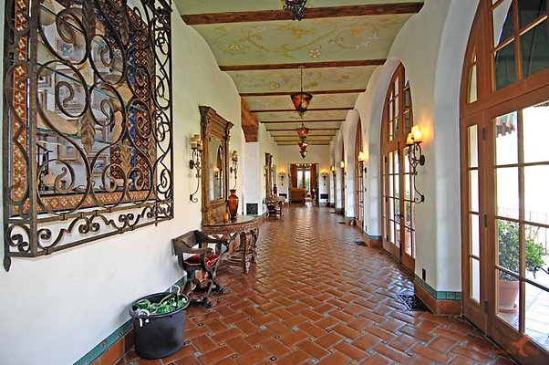 Villa 25 Downstairs Gallery Villa 25 Downstairs Gallery